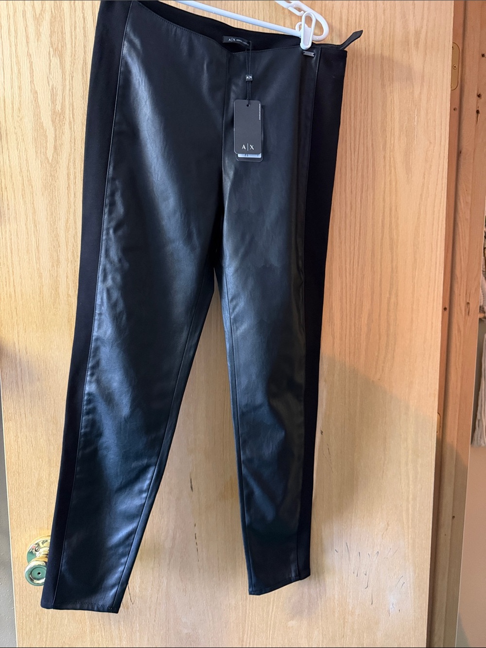 Armani Exchange women’s Black Faux Leather Skinny Pants side zipper